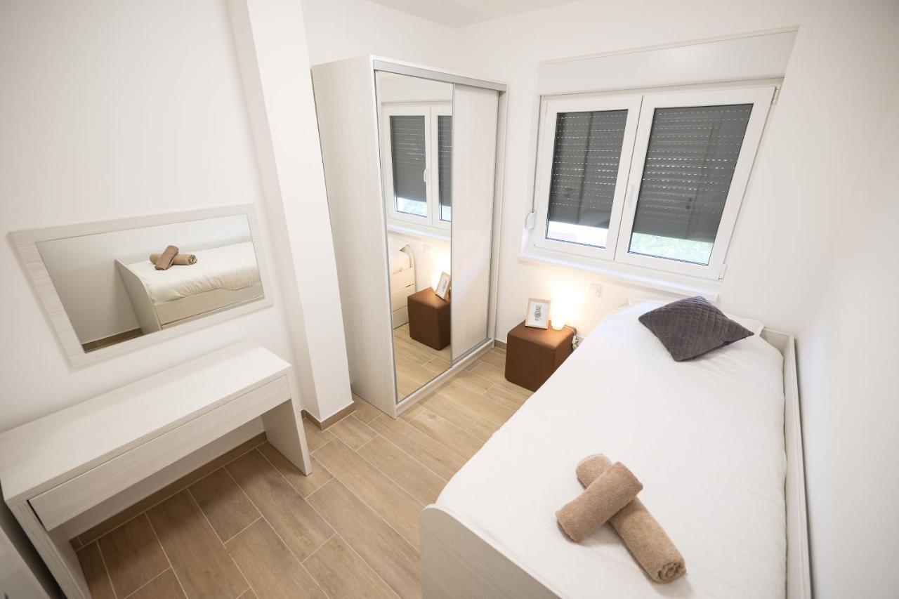 Golden Sunset Luxury Apartment Задар Екстериор снимка