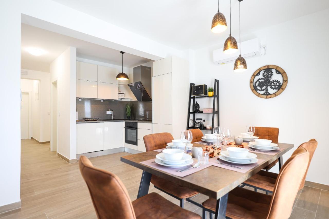 Golden Sunset Luxury Apartment Задар Екстериор снимка